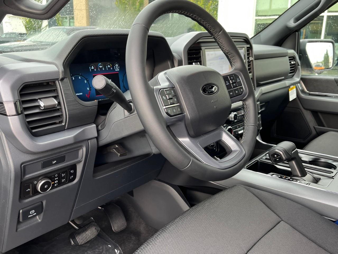 2026 Ford F-150 XLT 4WD SuperCrew 5.5' Box Photo
