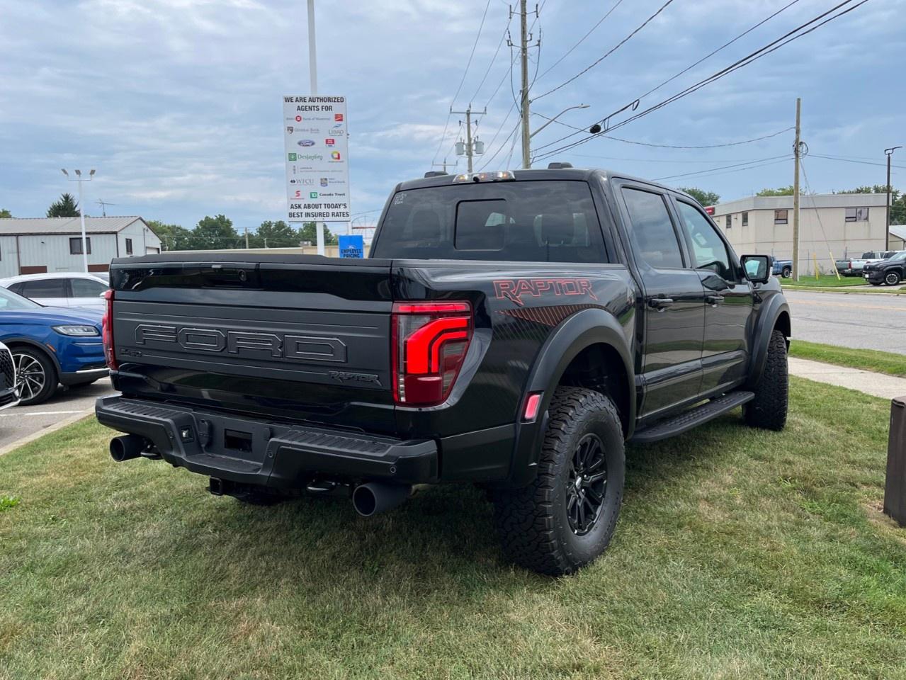 2026 Ford F-150 Raptor 4WD SuperCrew 5.5' Box Photo