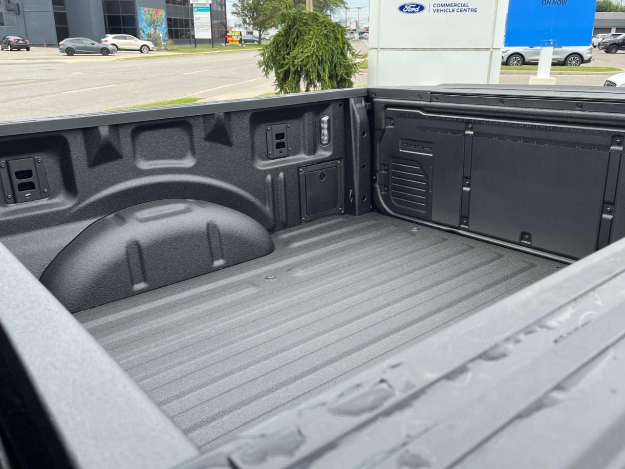 2026 Ford F-150 Raptor 4WD SuperCrew 5.5' Box Photo