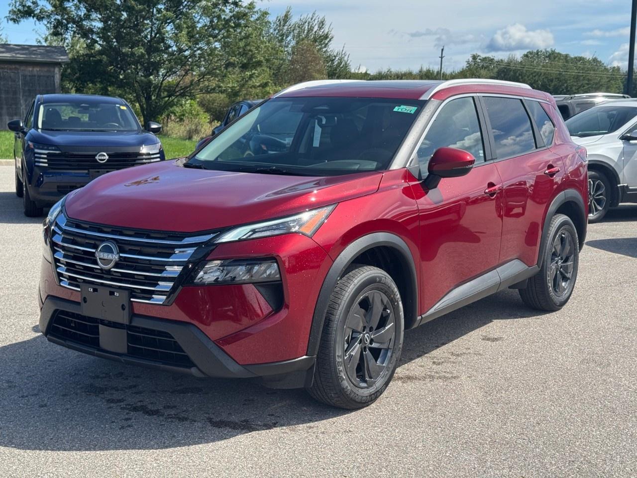 2026 Nissan Rogue AWD SV Moonroof Photo