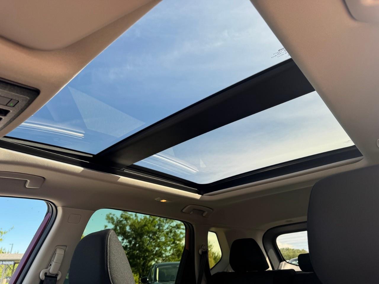 2026 Nissan Rogue AWD SV Moonroof Photo