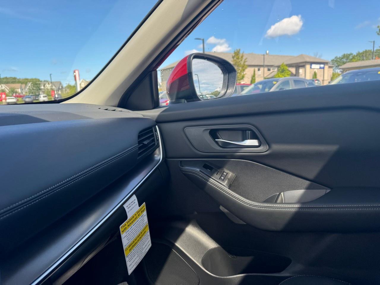 2026 Nissan Rogue AWD SV Moonroof Photo