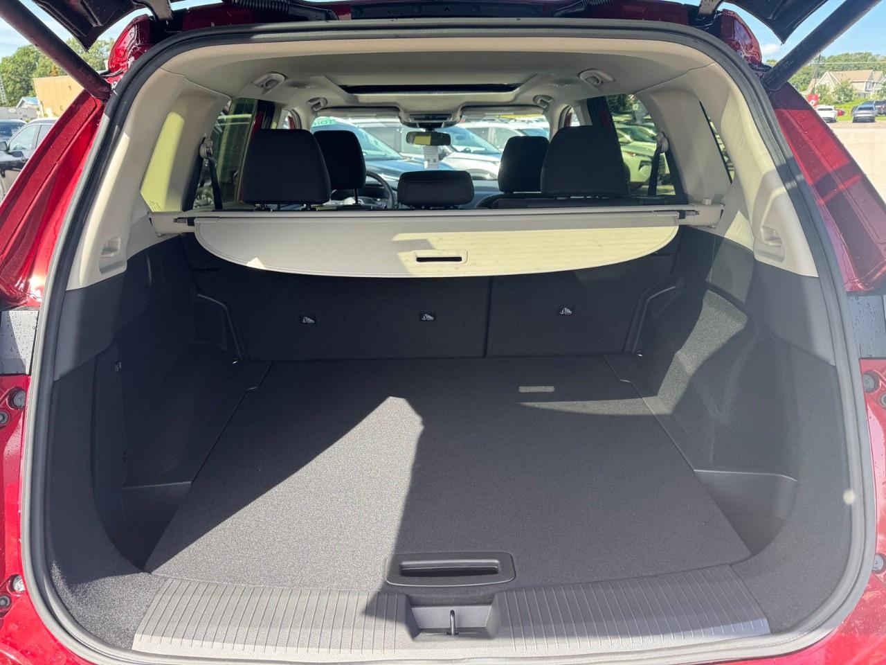 2026 Nissan Rogue AWD SV Moonroof Photo