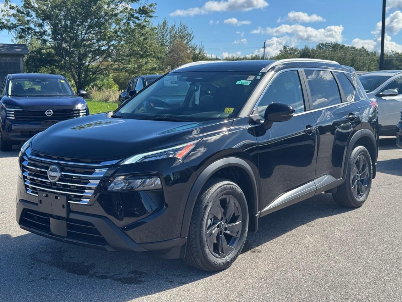2026 Nissan Rogue AWD SV Moonroof Photo