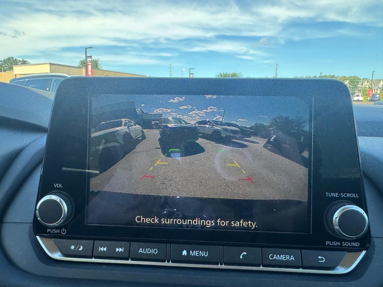 2026 Nissan Rogue AWD SV Moonroof Photo
