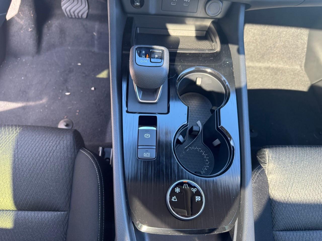 2026 Nissan Rogue AWD SV Moonroof Photo