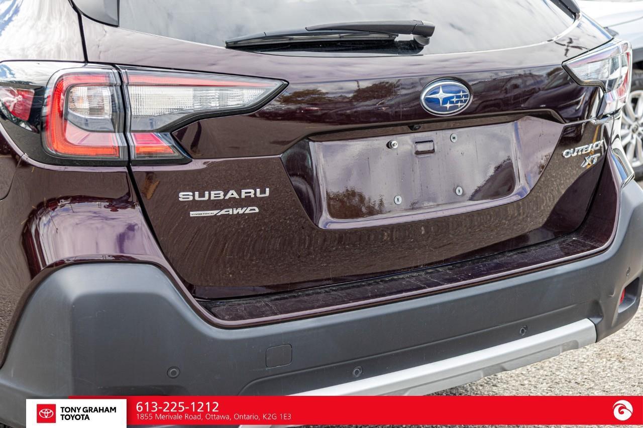 2023 Subaru Outback Limited XT Photo