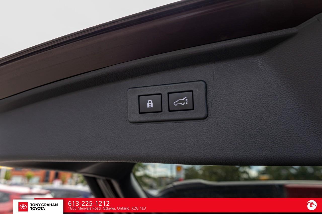 2023 Subaru Outback Limited XT Photo