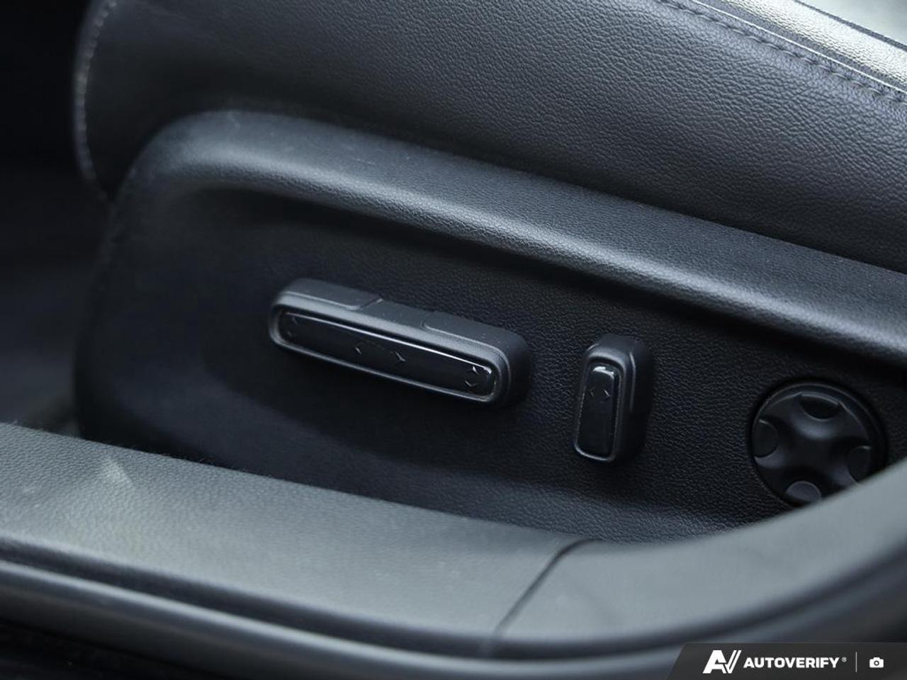 2019 Honda Accord Touring 1.5T HEATED STEERING WHEEL | POWER MOONROOF | KEYLESS E Photo