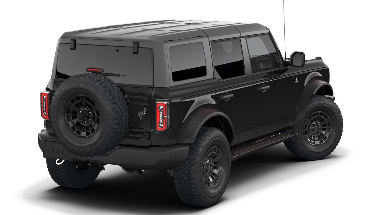 2026 Ford Bronco Outer Banks Photo5