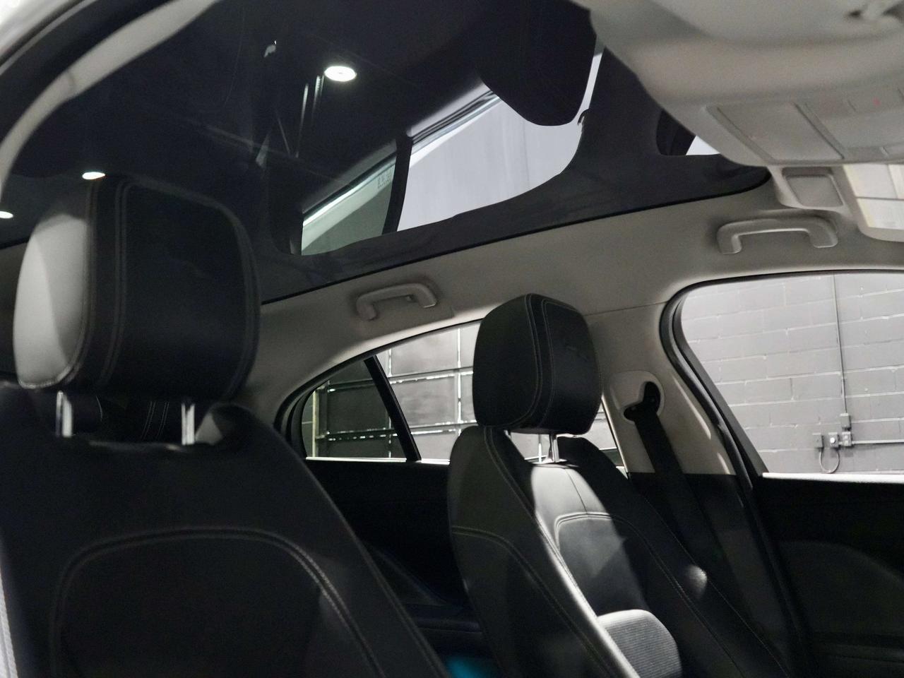 2021 Jaguar I-PACE SE|NO ACCIDENT|PANO|360|MERIDIAN|DRIVER ASSIST Photo