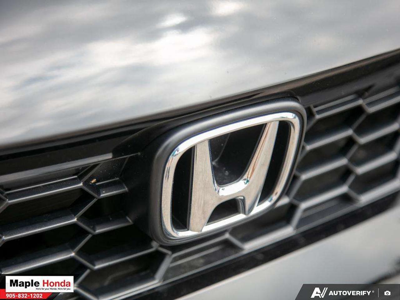 2025 Honda Civic Sunroof| Auto Start| Honda Sensing| Blindspot Photo