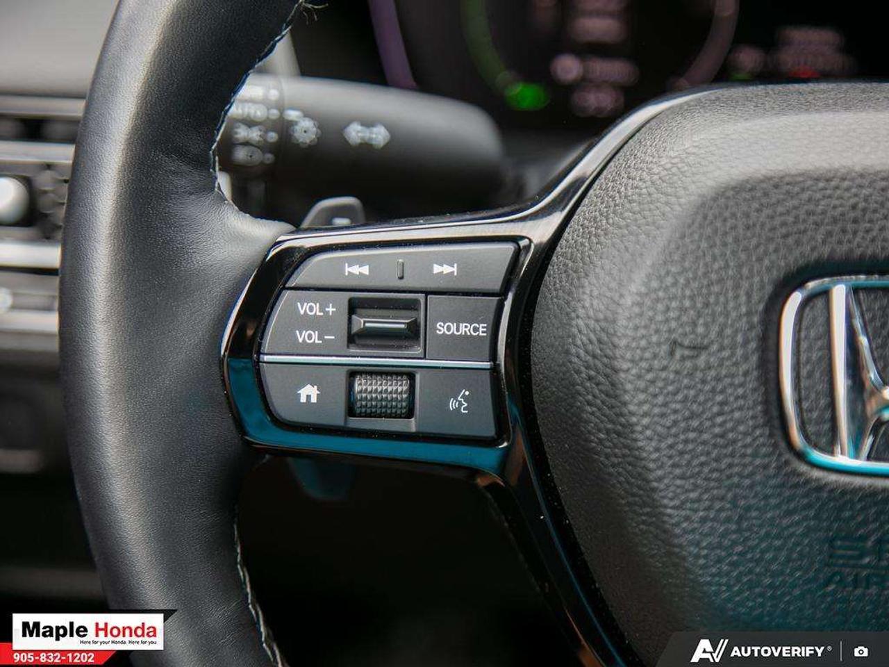 2025 Honda Civic Sunroof| Auto Start| Honda Sensing| Blindspot Photo
