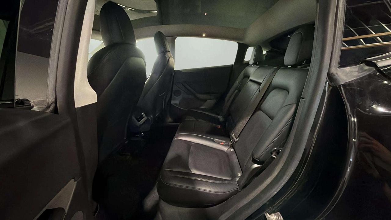 2021 Tesla Model Y LONG RANGE | AWD | GLASS ROOF | HTD SEATS | Photo
