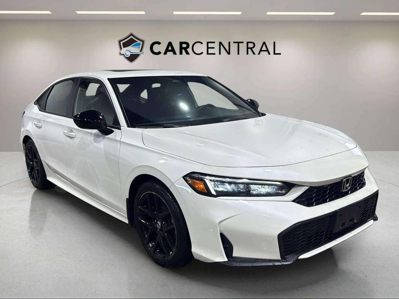 2025 Honda Civic SPORT HYBRID | SUNROOF | CARPLAY | LANE ASST Photo