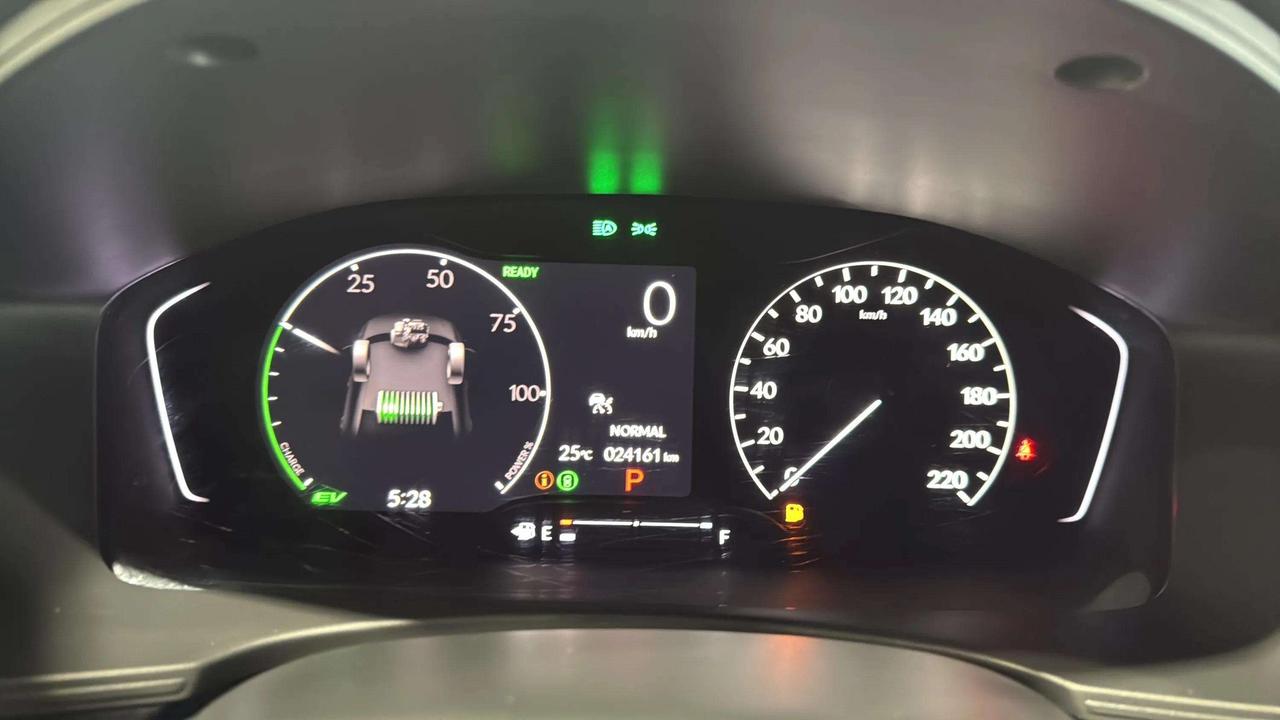 2025 Honda Civic SPORT HYBRID | SUNROOF | CARPLAY | LANE ASST Photo