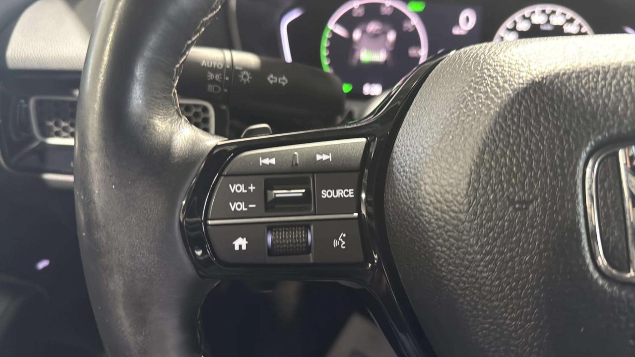 2025 Honda Civic SPORT HYBRID | SUNROOF | CARPLAY | LANE ASST Photo