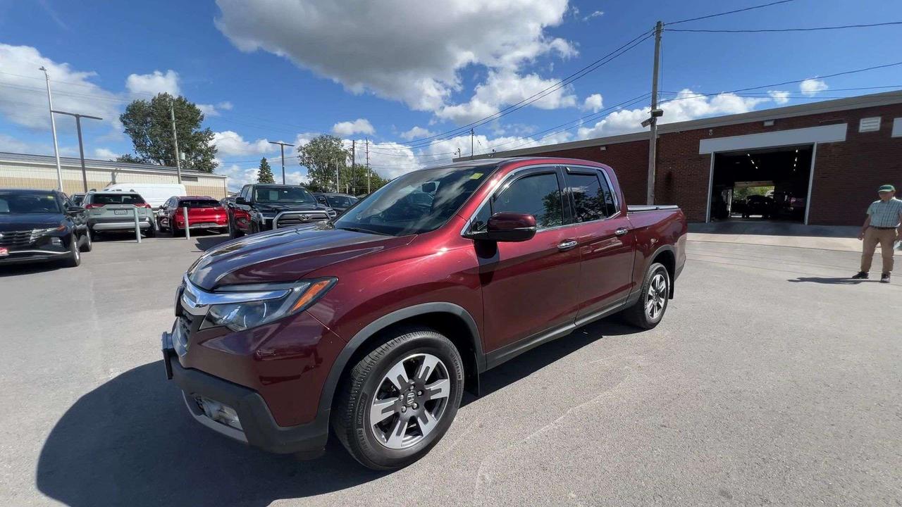 2019 Honda Ridgeline TOURING AWD | LEATHER |SUNROOF | CARPLAY | TONNEAU Photo
