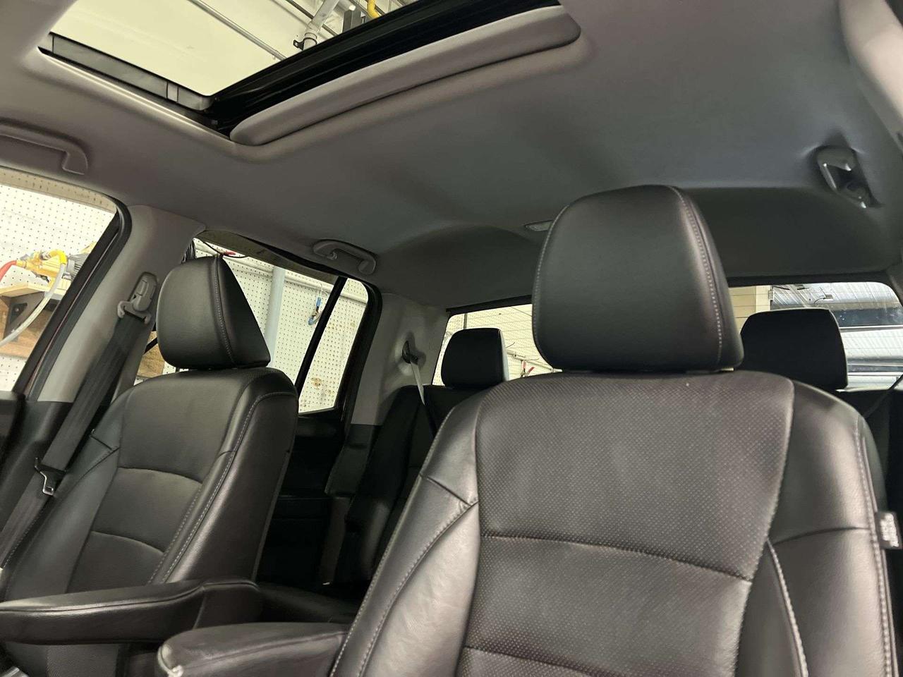 2019 Honda Ridgeline TOURING AWD | LEATHER |SUNROOF | CARPLAY | TONNEAU Photo