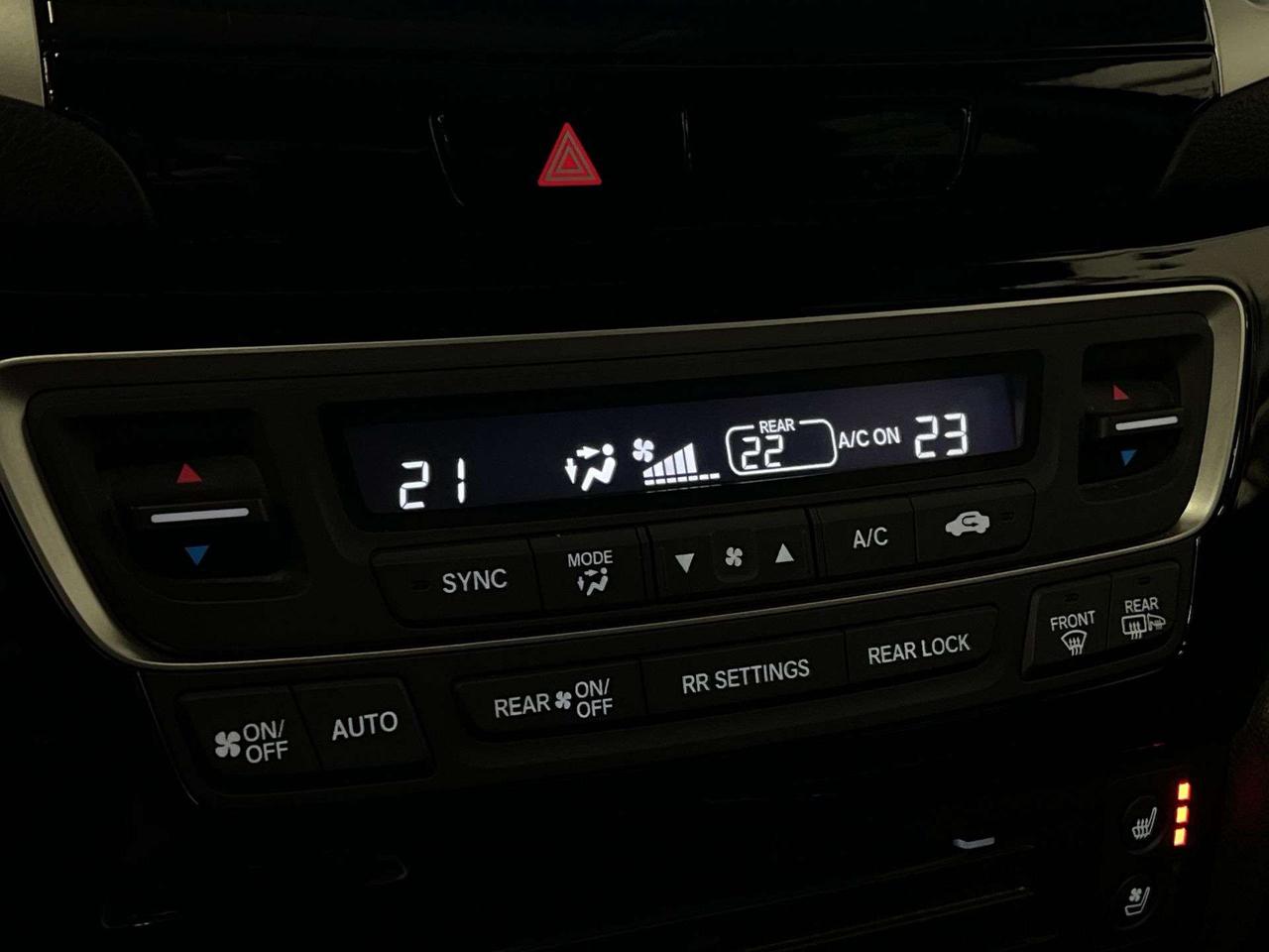 2019 Honda Ridgeline TOURING AWD | LEATHER |SUNROOF | CARPLAY | TONNEAU Photo