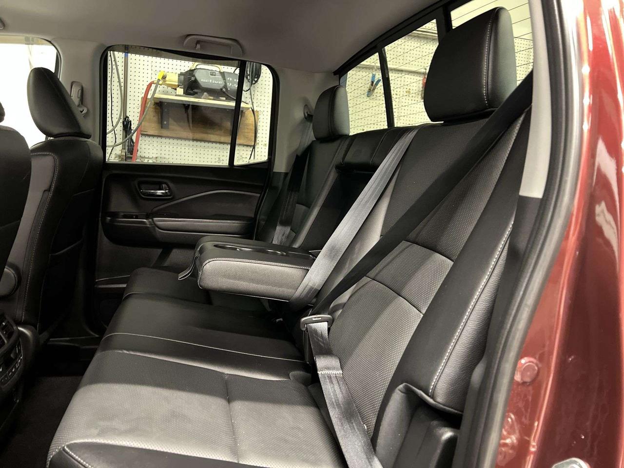 2019 Honda Ridgeline TOURING AWD | LEATHER |SUNROOF | CARPLAY | TONNEAU Photo