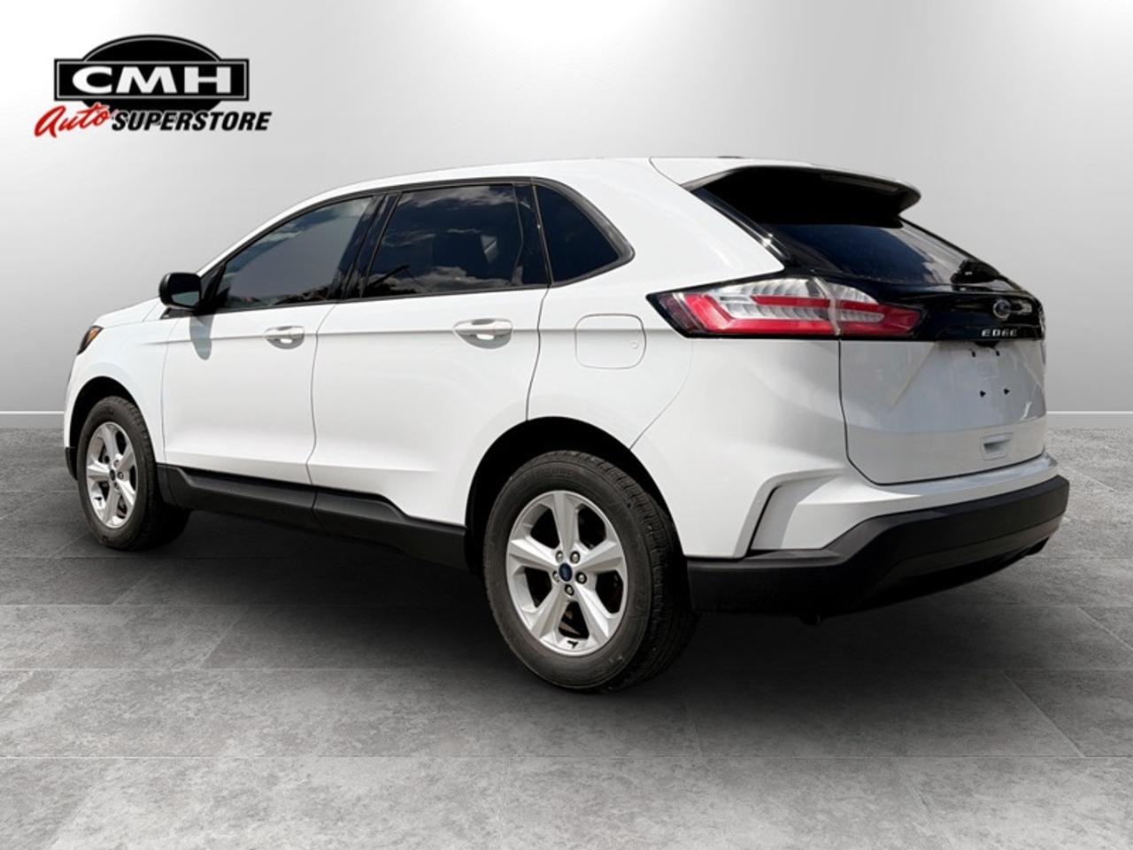 2022 Ford Edge SE Photo