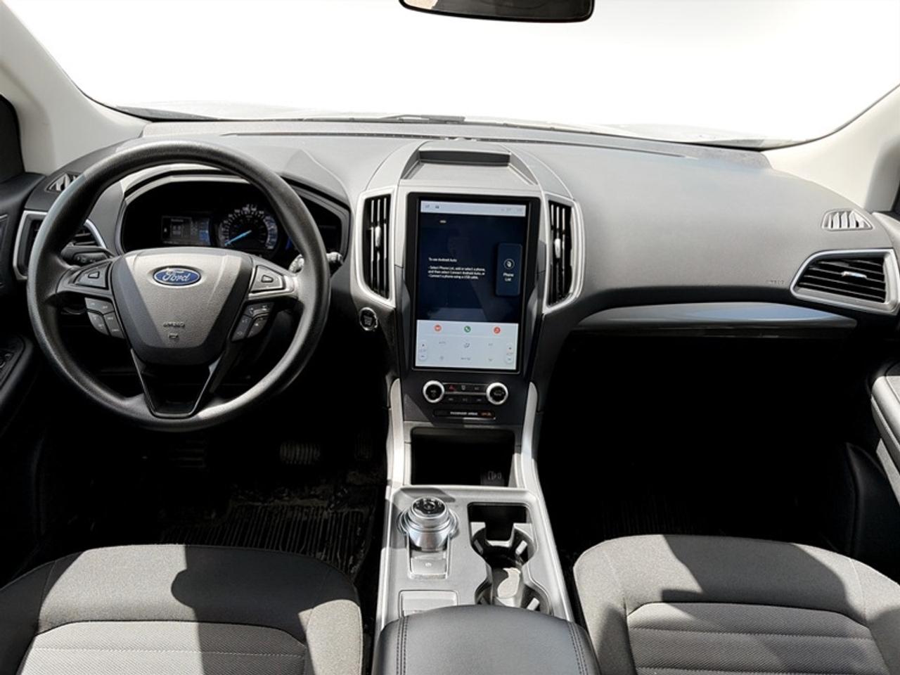2022 Ford Edge SE Photo