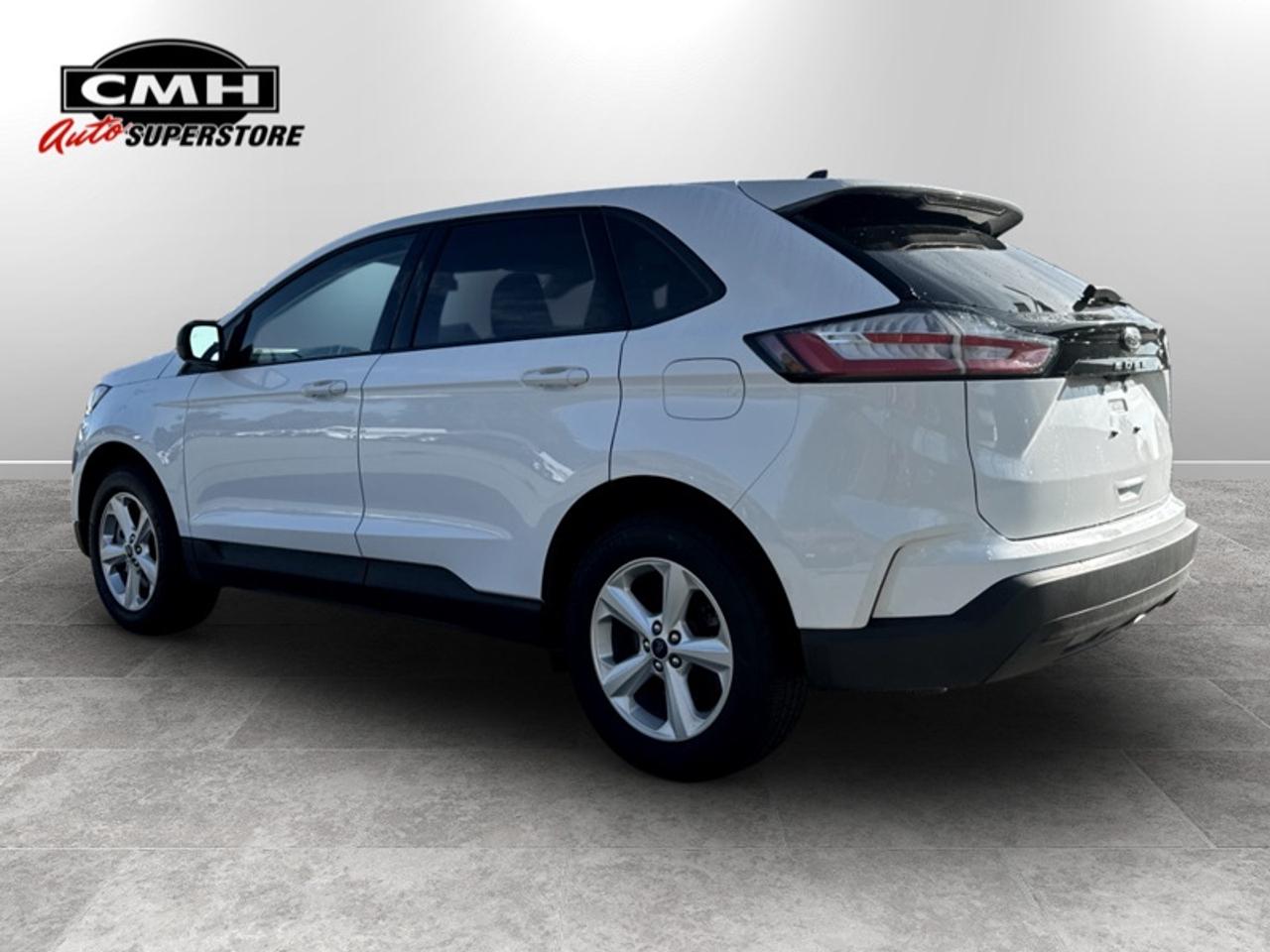 2022 Ford Edge SE  **APPLE CARPLAY - BLIND SPOT** Photo