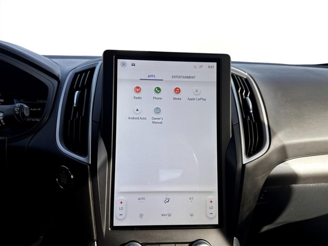 2022 Ford Edge SE  **APPLE CARPLAY - BLIND SPOT** Photo
