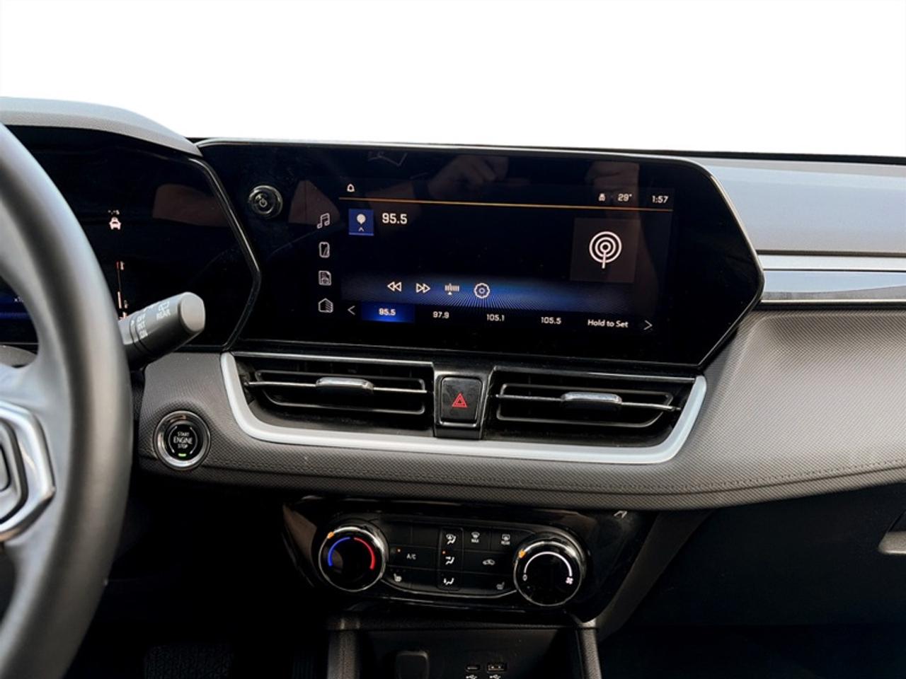 2024 Chevrolet TrailBlazer LT Photo