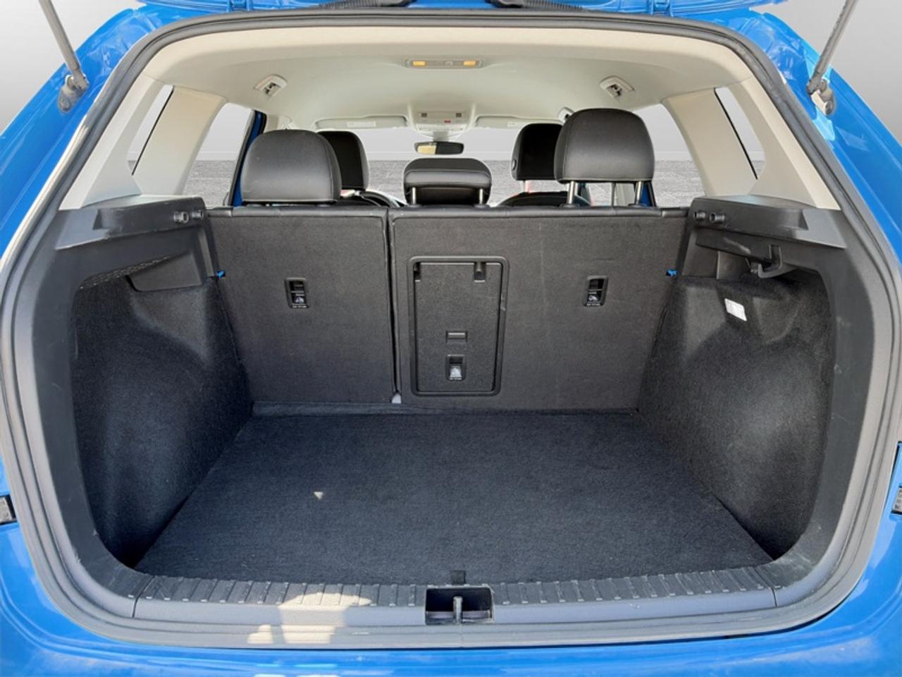 2024 Volkswagen Taos Comfortline  **GREAT COLOR** Photo