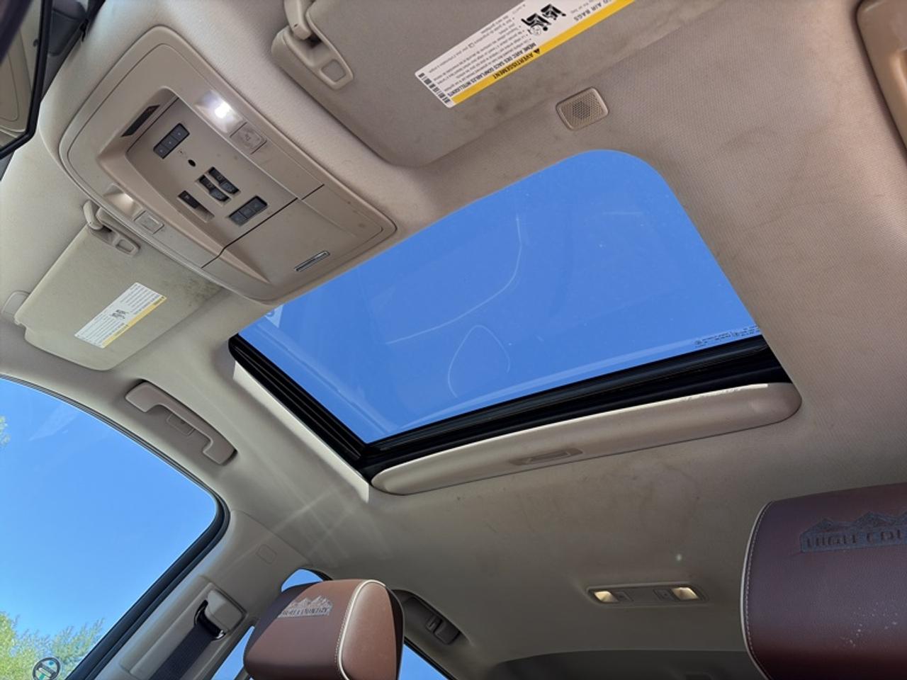 2018 Chevrolet Silverado 1500 High Country Photo