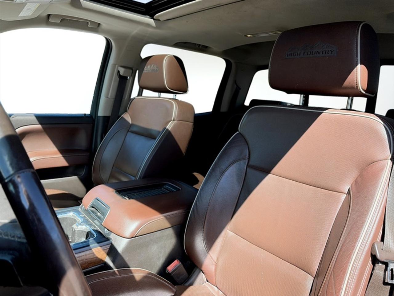 2018 Chevrolet Silverado 1500 High Country Photo