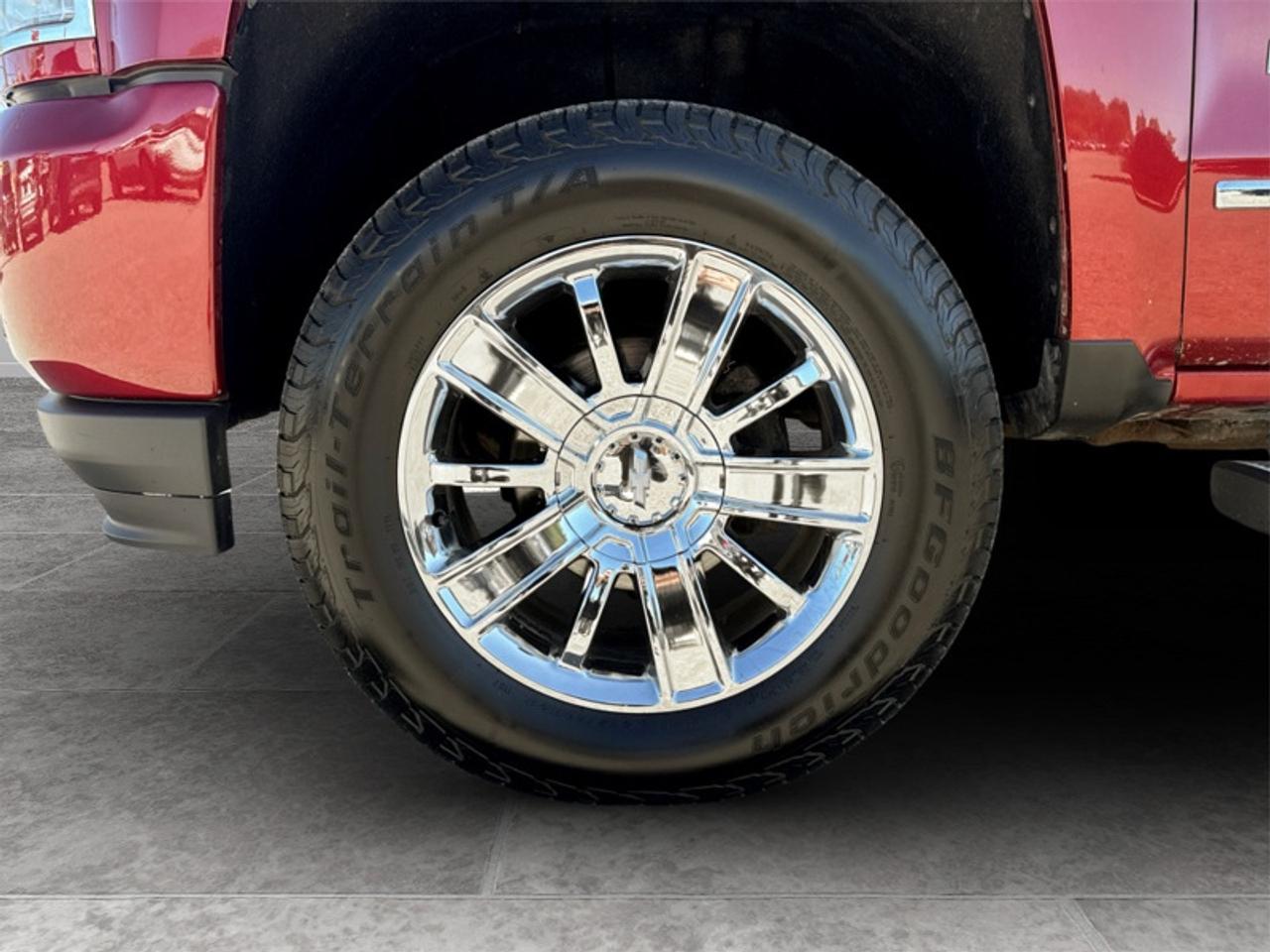 2018 Chevrolet Silverado 1500 High Country  *CLEAN CARFAX* Photo