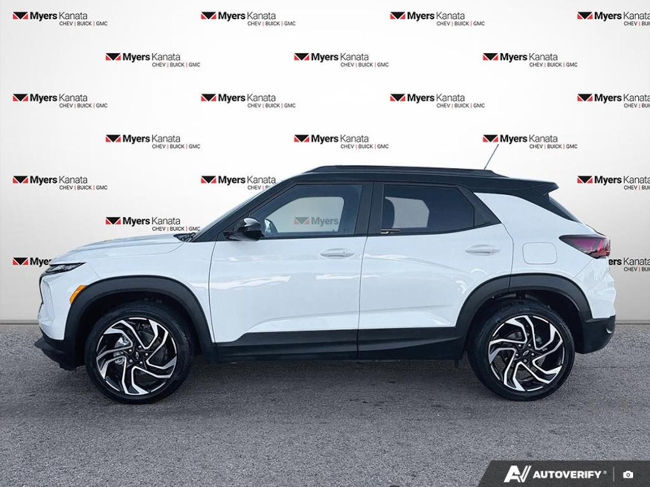 2025 Chevrolet TrailBlazer RS  - Heated Seats Photo2