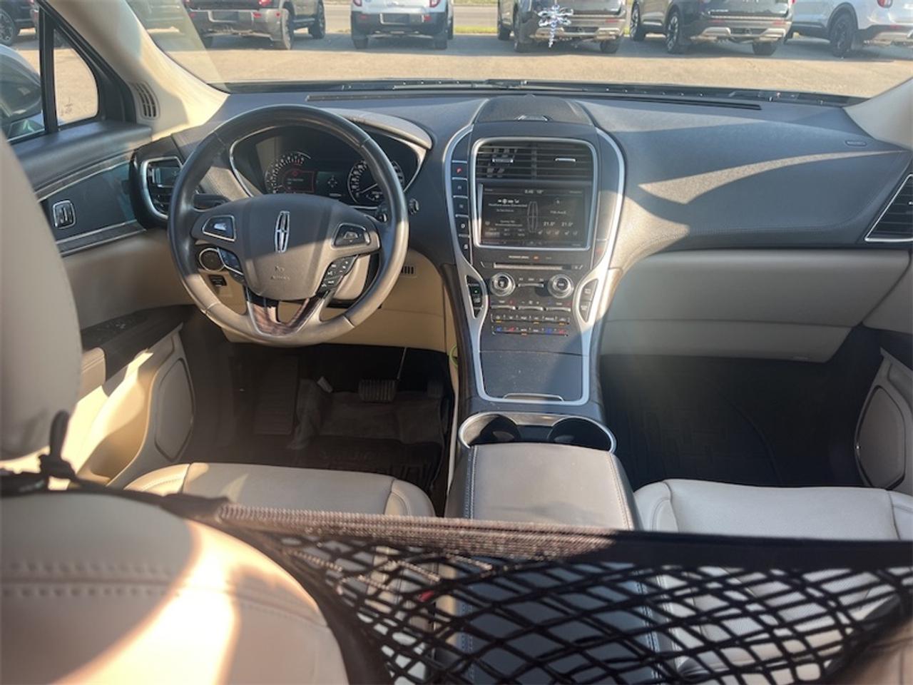 2016 Lincoln MKX Reserve  - Leather Seats -  Cooled Seats Photo5