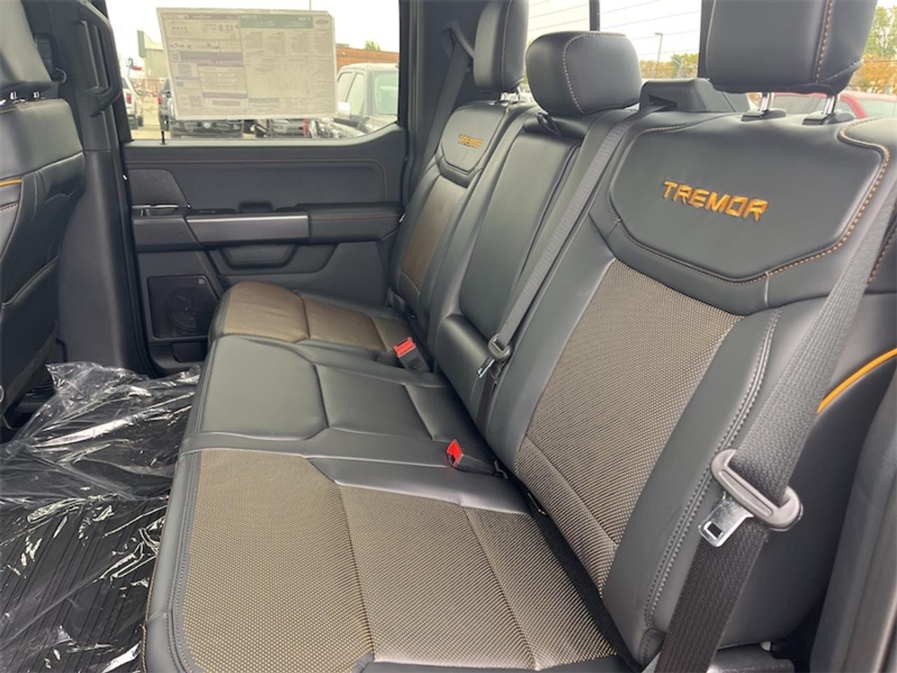2026 Ford F-150 Tremor  - Leather Seats - Sunroof Photo5