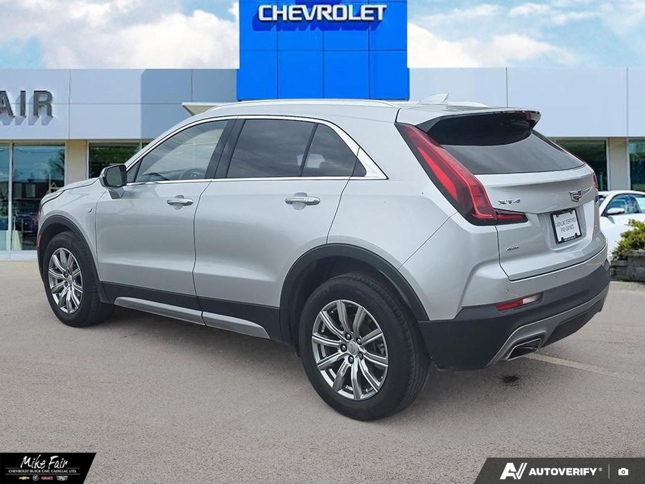 2022 Cadillac XT4 AWD 4dr Premium Luxury Photo