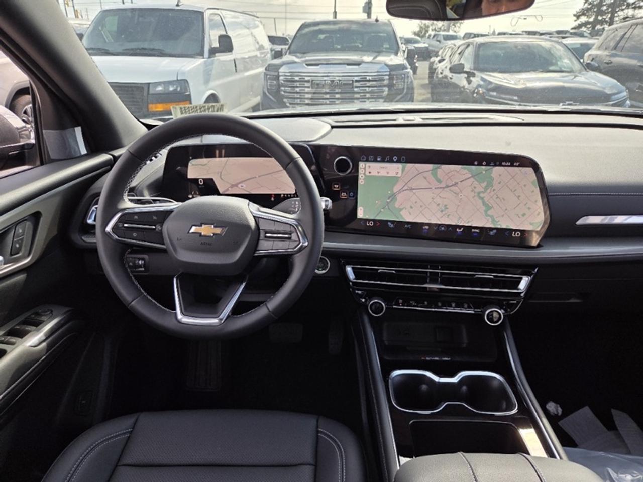 2027 Chevrolet Traverse LT Photo
