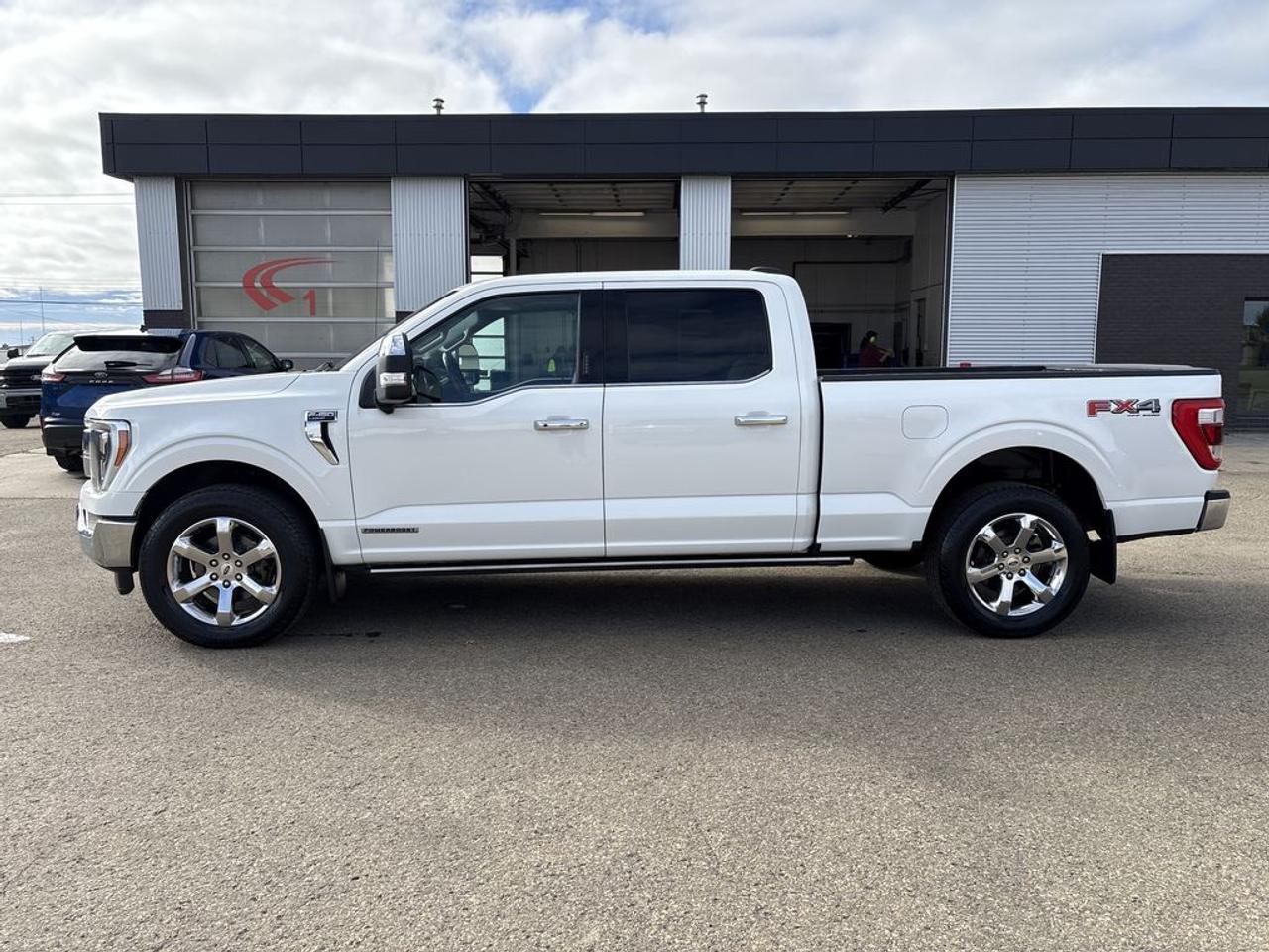 2021 Ford F-150 Lariat Photo3