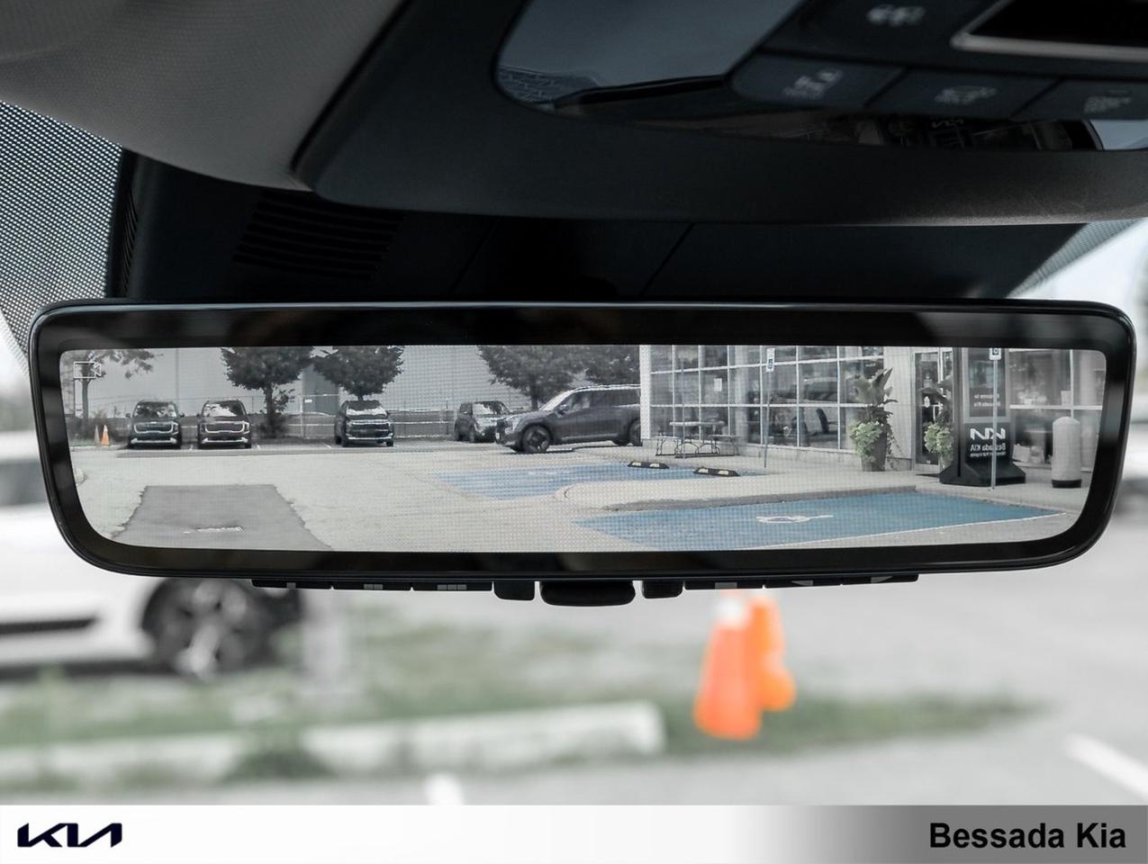 2025 Kia Carnival Hybrid SX+ Photo