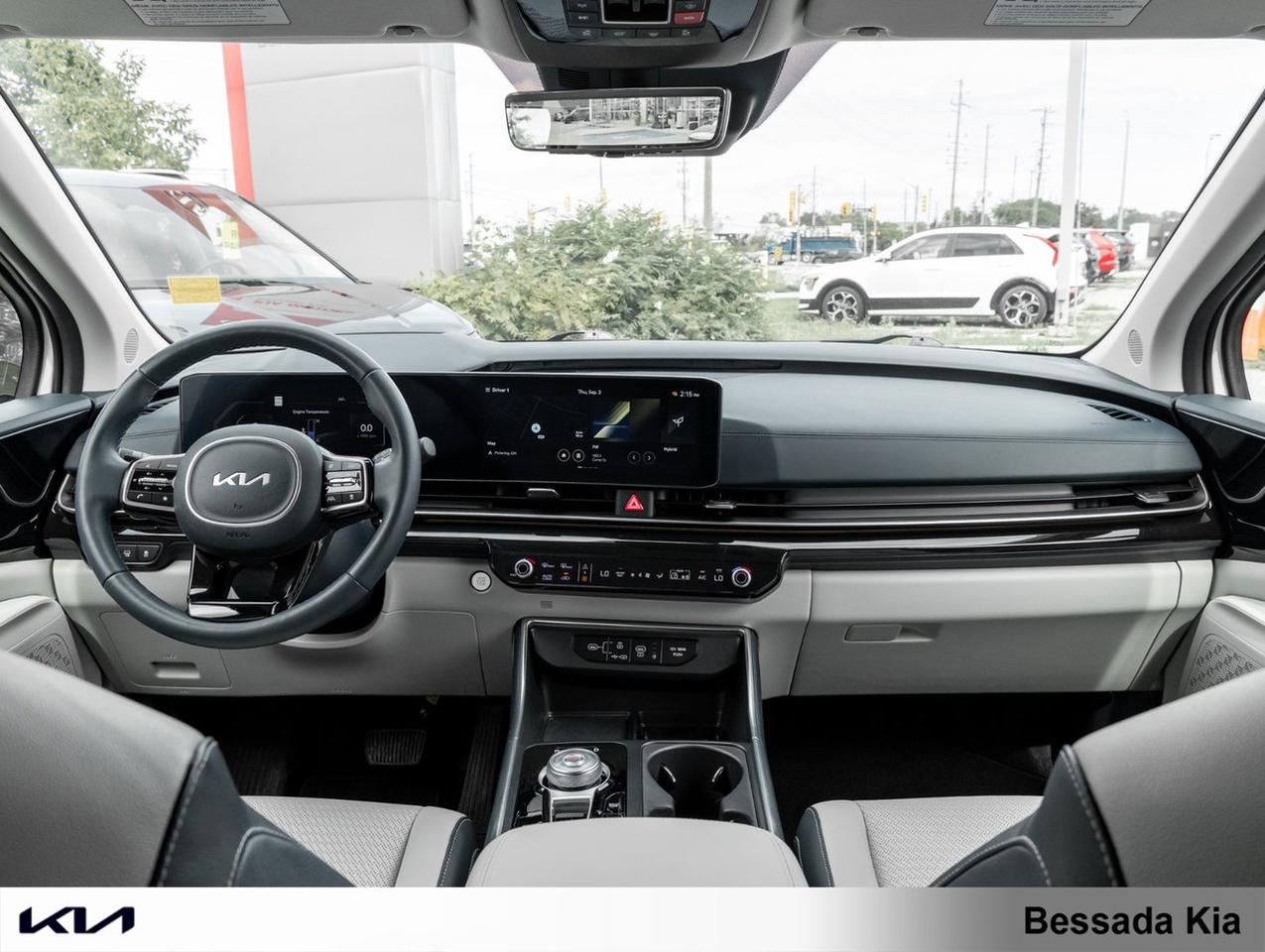 2025 Kia Carnival Hybrid SX+ Photo