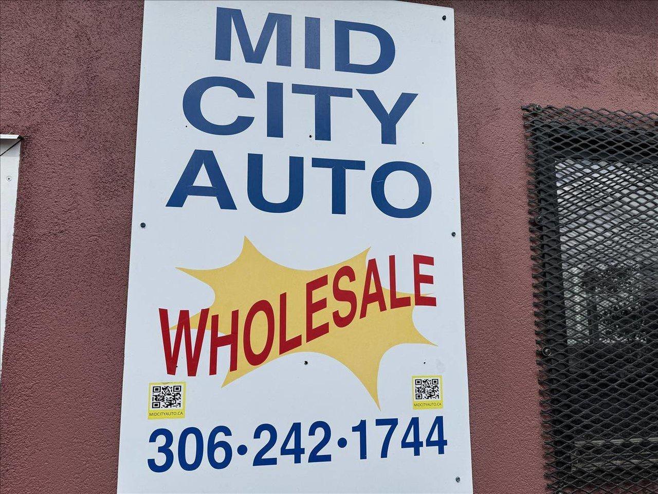 14688477.832684212