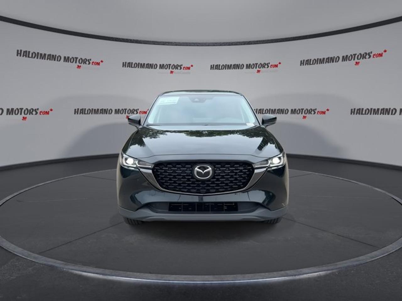 2025 Mazda CX-5 GS AWD | One Owner | Leather Seats | Sunroof | Heated Steering Photo2