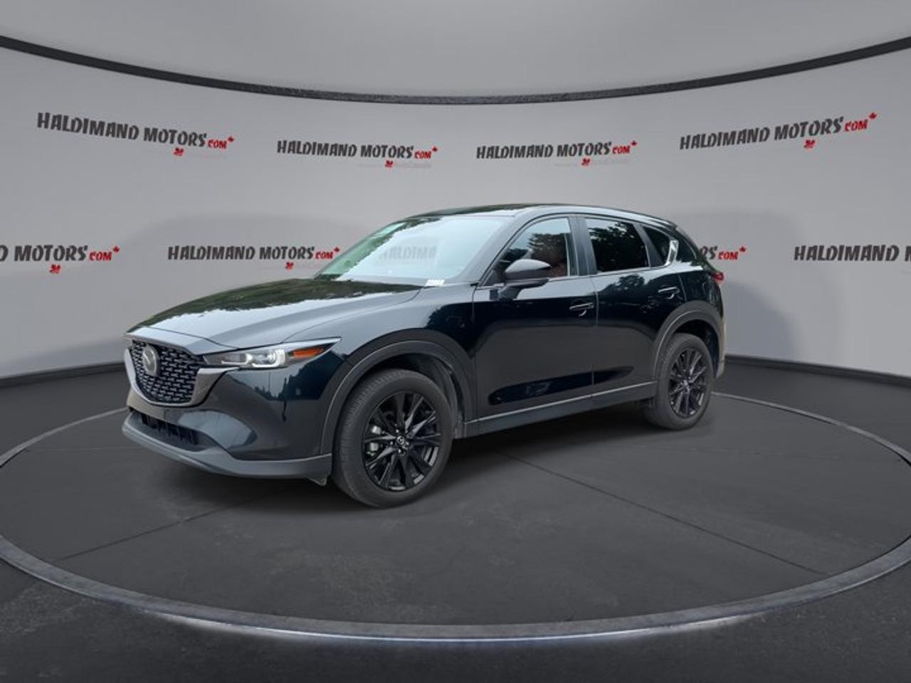 2025 Mazda CX-5 GS AWD | One Owner | Leather Seats | Sunroof | Heated Steering Photo3