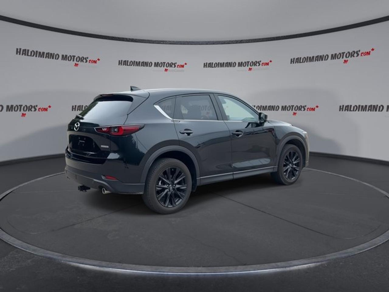 2025 Mazda CX-5 GS AWD | One Owner | Leather Seats | Sunroof | Heated Steering Photo