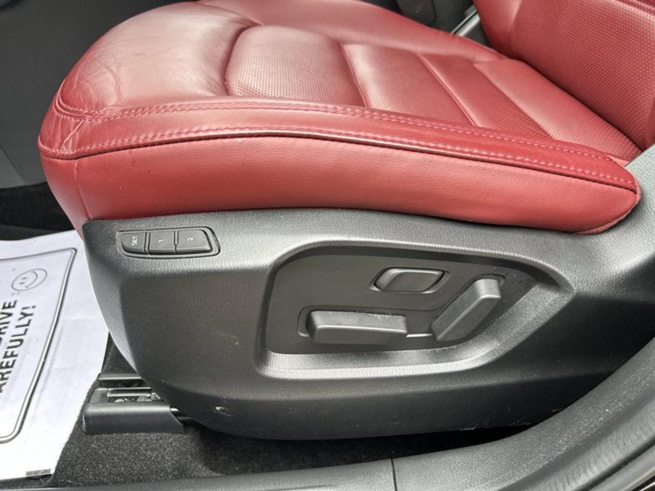 2025 Mazda CX-5 GS AWD | One Owner | Leather Seats | Sunroof | Heated Steering Photo