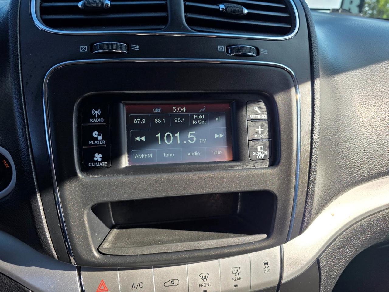 14688660.832690368