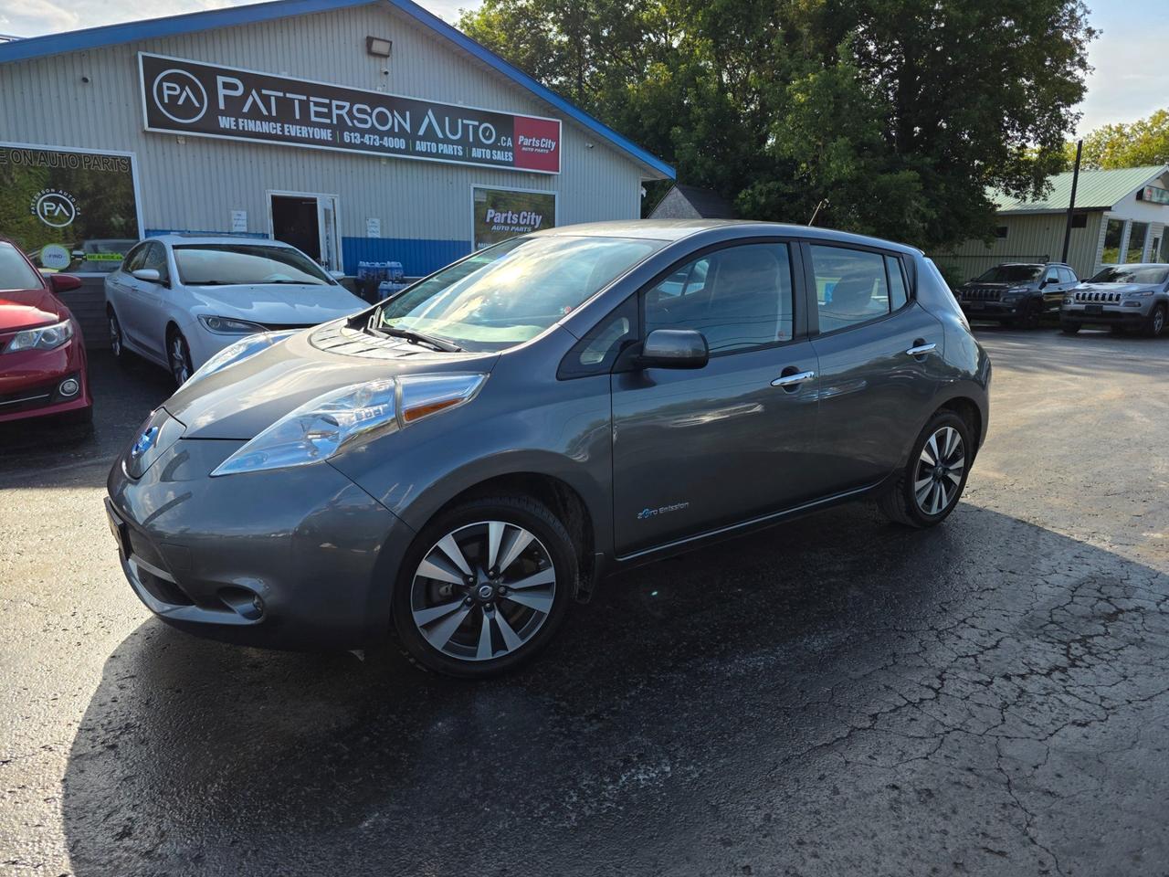 2017 Nissan Leaf SV - Photo #1