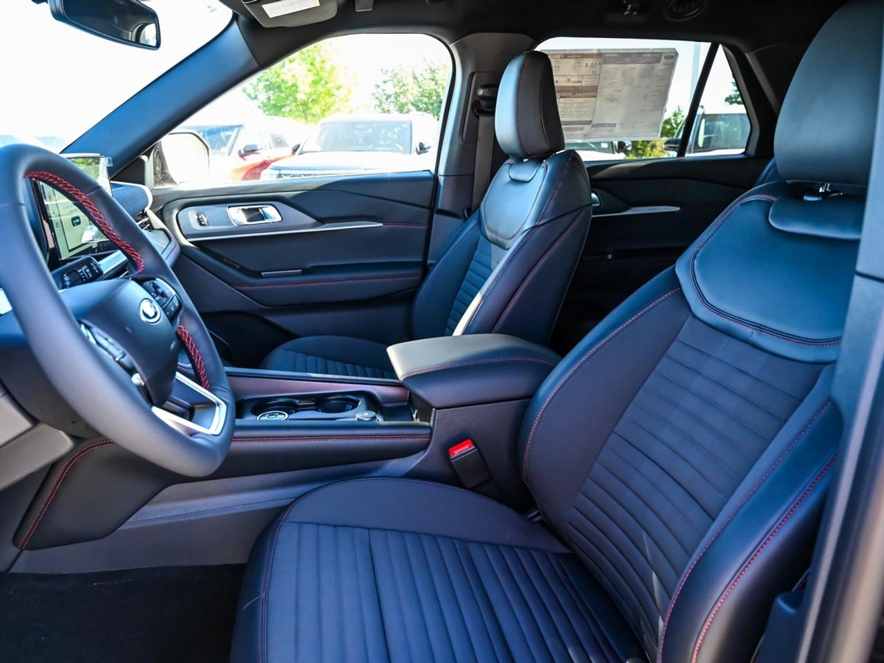 2027 Ford Explorer ST-Line Photo